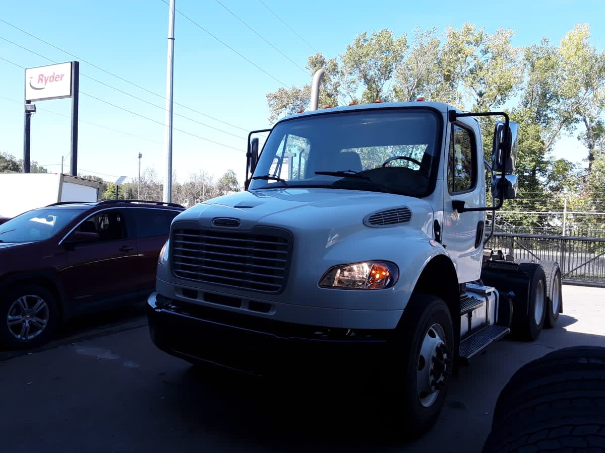 2019 Freightliner M2 106 in Kansas City, MO