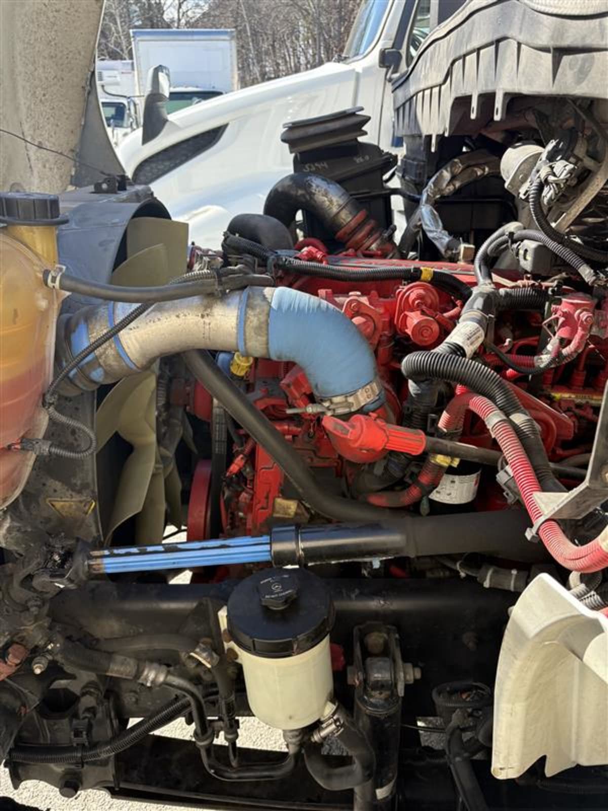 2019 Navistar International 4300 864098