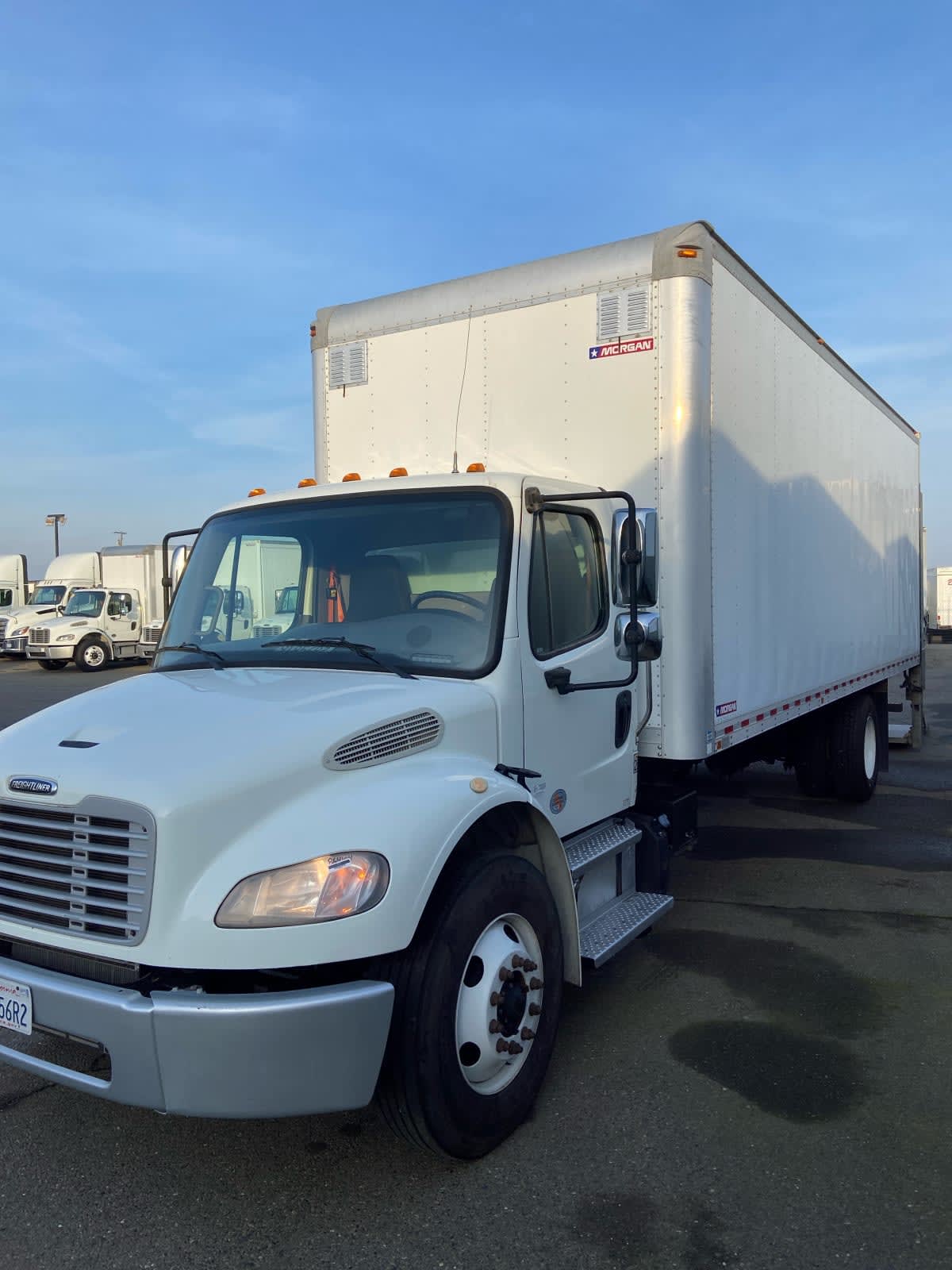 2019 Freightliner/Mercedes M2 106 864104