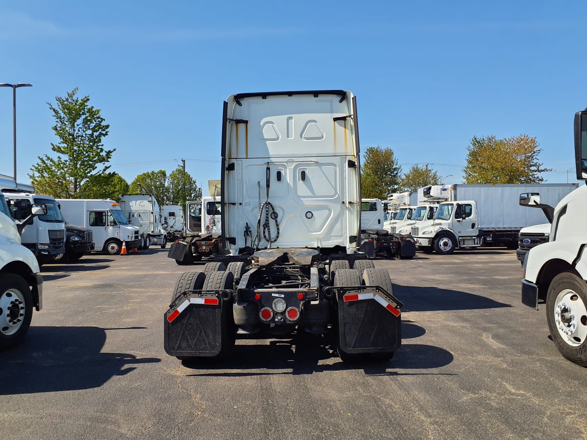 2019 Freightliner/Mercedes NEW CASCADIA PX12664 864148