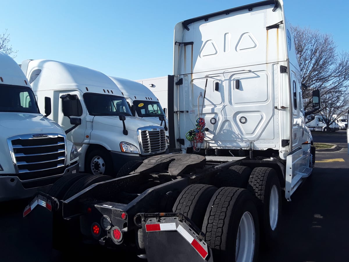 2019 Freightliner/Mercedes NEW CASCADIA PX12664 864150