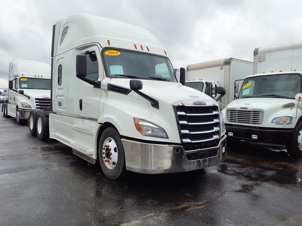 2019 Freightliner/Mercedes NEW CASCADIA PX12664 864152