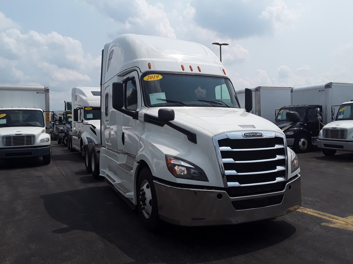 2019 Freightliner/Mercedes NEW CASCADIA PX12664 864155