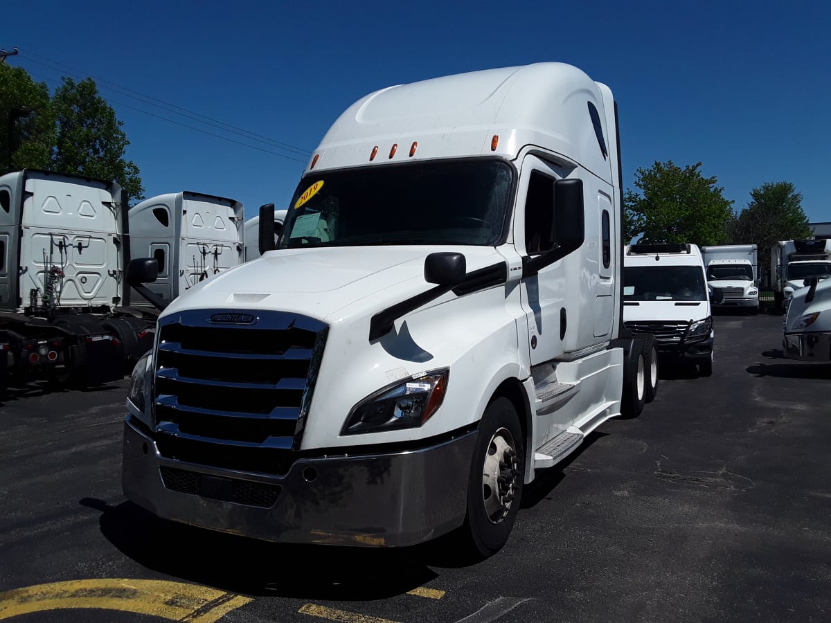 2019 Freightliner/Mercedes NEW CASCADIA PX12664 864174