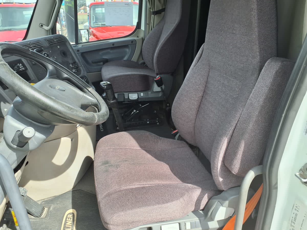 2019 Freightliner/Mercedes CASCADIA 125 864231