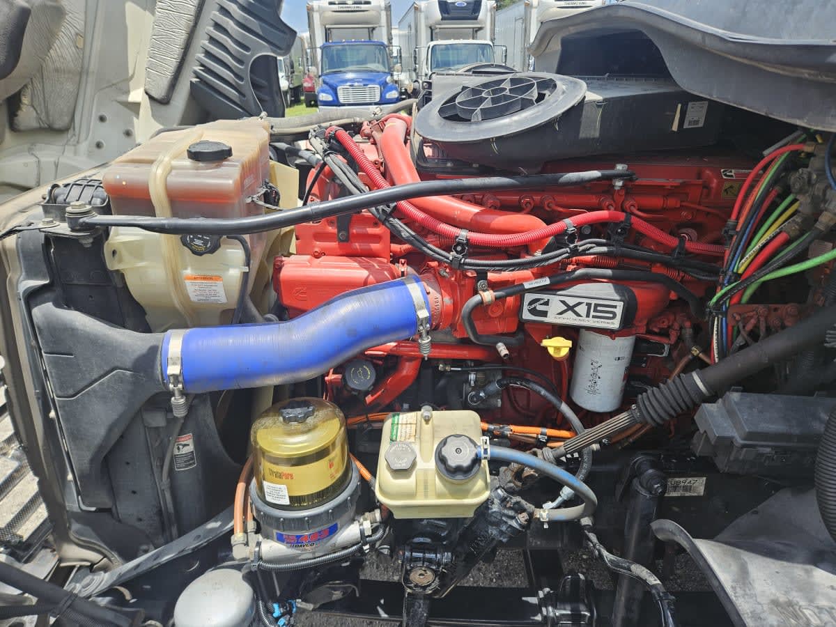 2019 Freightliner - image 8