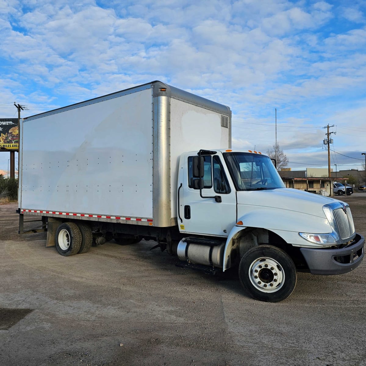 2019 Navistar International 4300 LP 864279