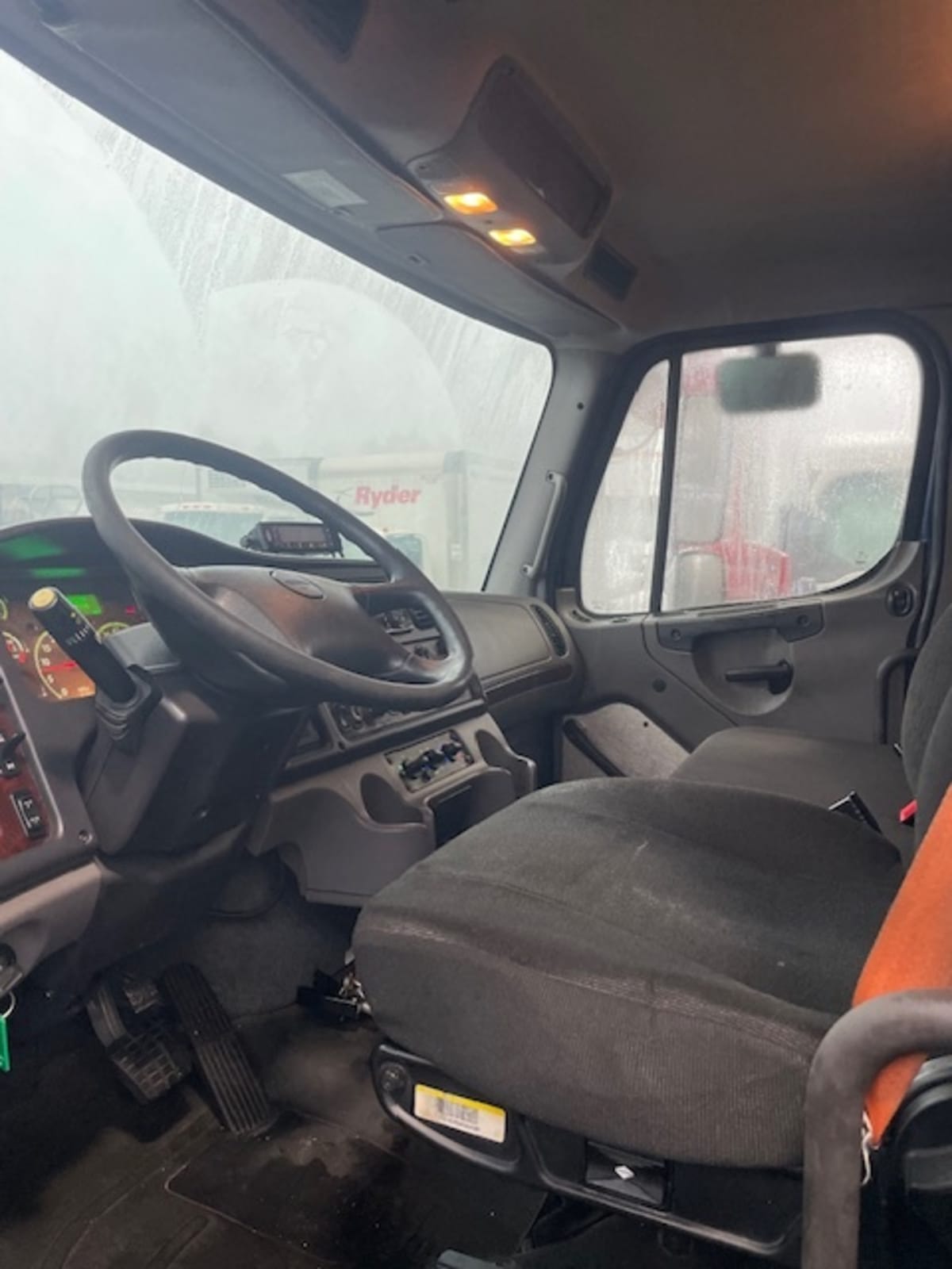 2019 Freightliner/Mercedes M2 106 864321