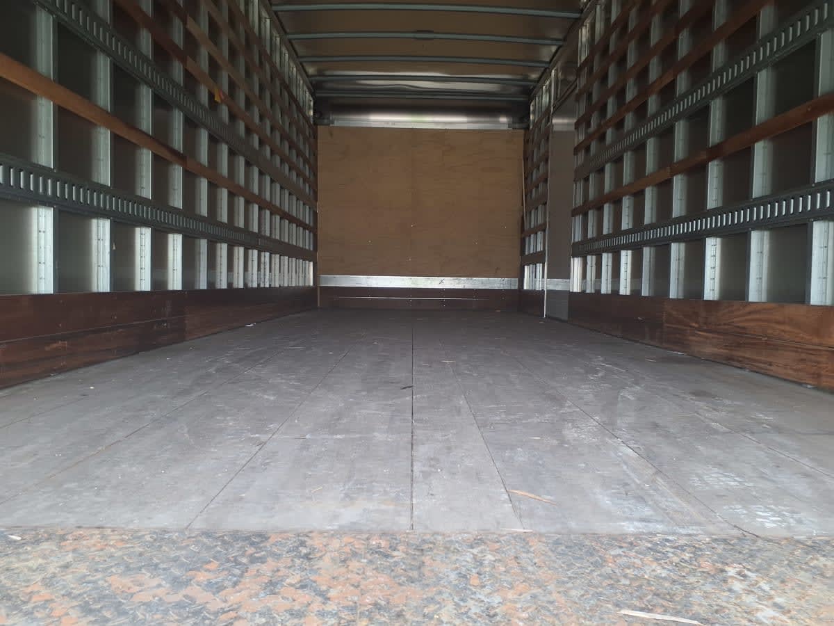2019 Freightliner/Mercedes M2 106 864333