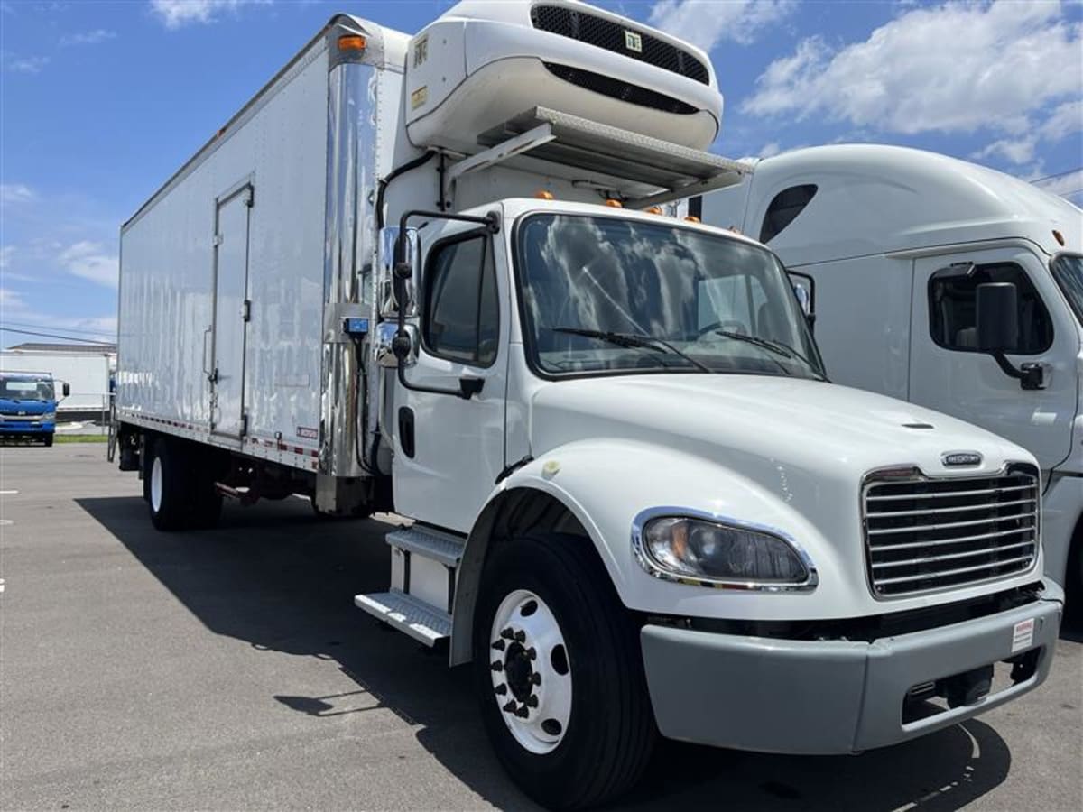 2019 Freightliner M2 106 864337