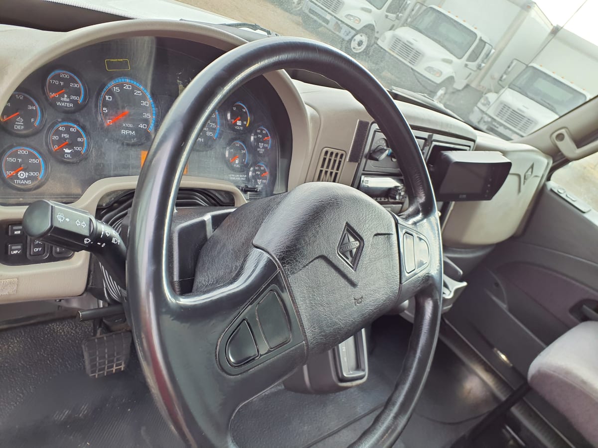 2019 Navistar International 4300 864373