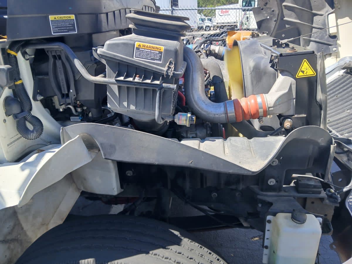 2019 Navistar International 4300 864386