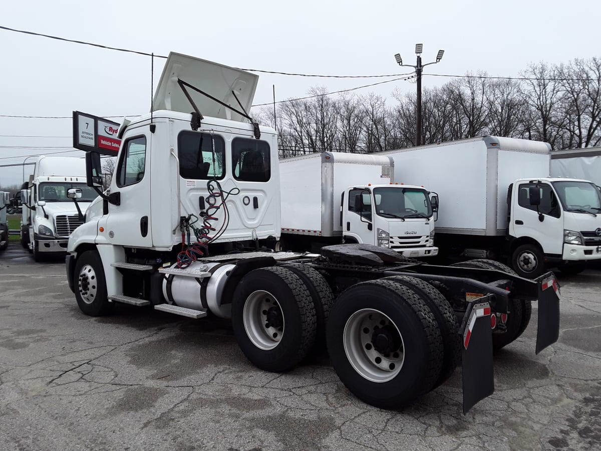 2019 Freightliner/Mercedes CASCADIA 125 864837