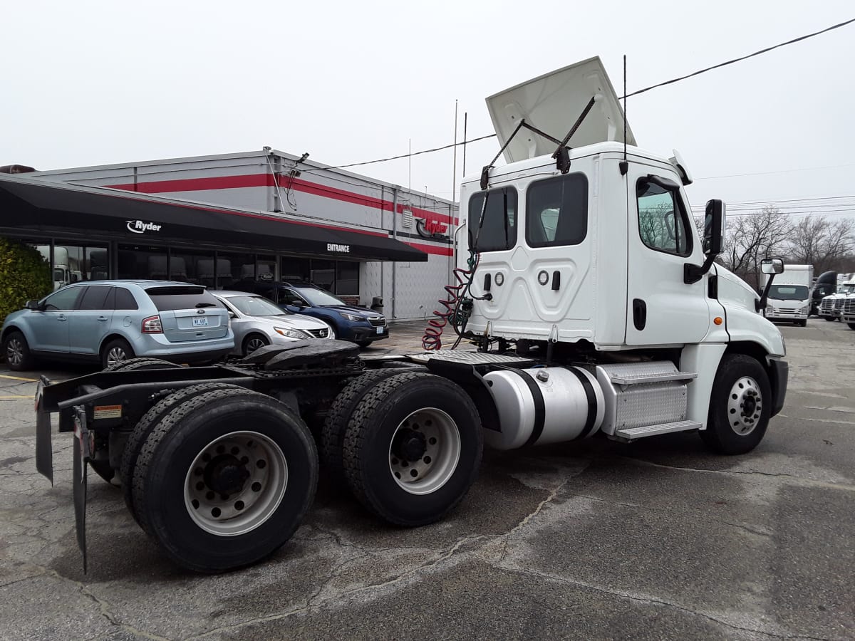 2019 Freightliner/Mercedes CASCADIA 125 864837