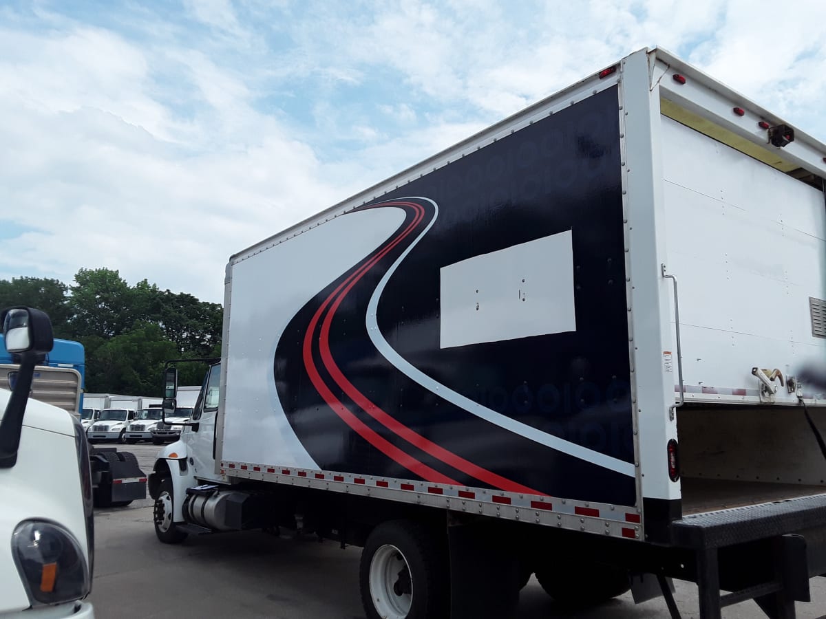 2019 Navistar International 4300 LP 864880