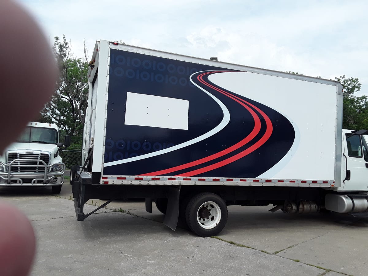 2019 Navistar International 4300 LP 864880