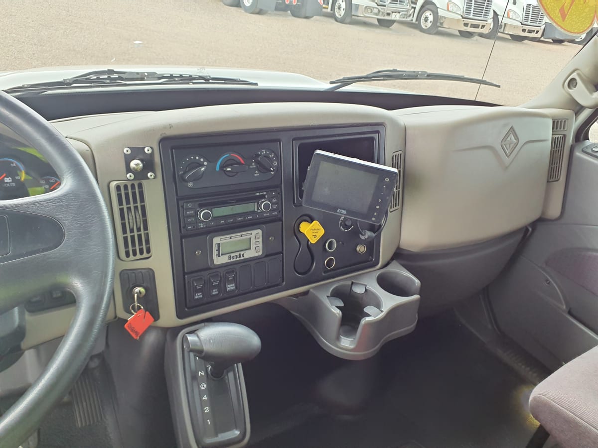 2019 Navistar International 4300 LP 864890