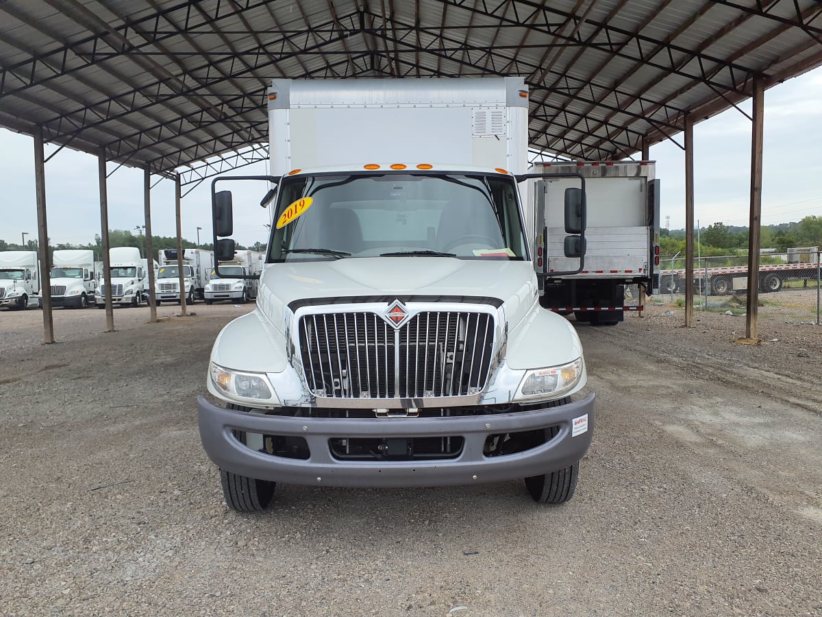 2019 Navistar International 4300 LP 864890