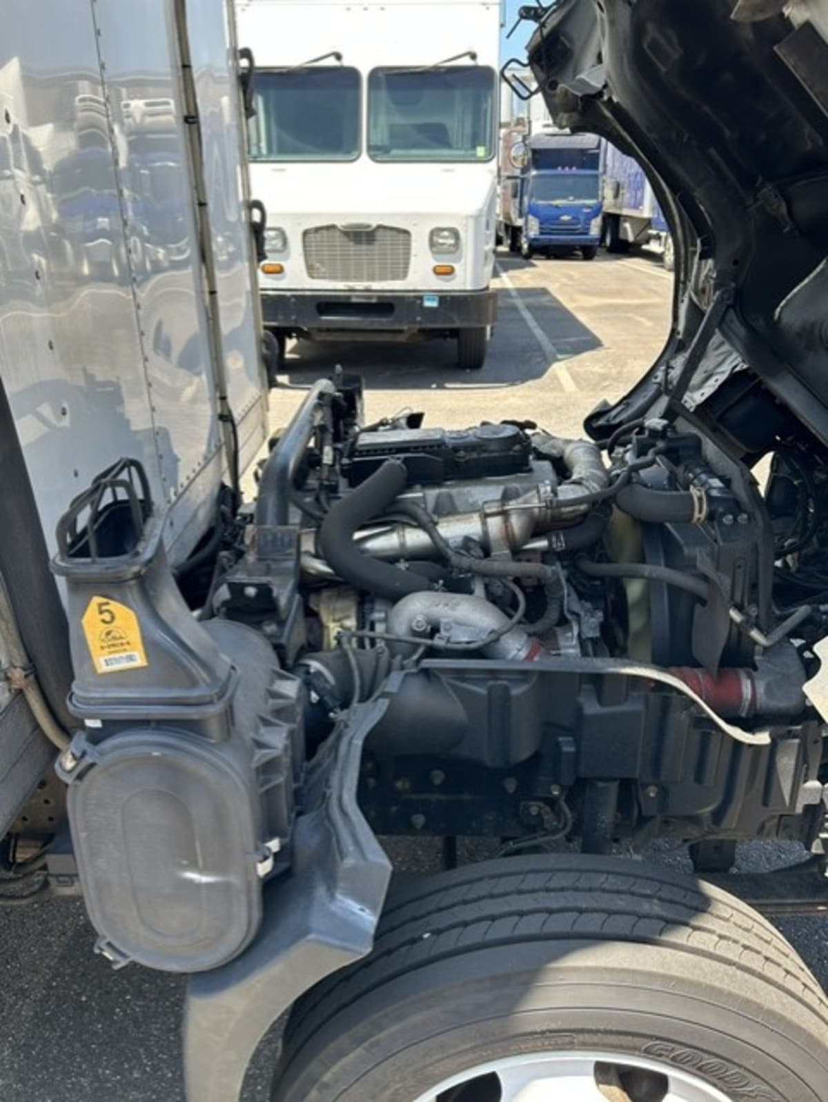 2019 Hino HINO 195 864903