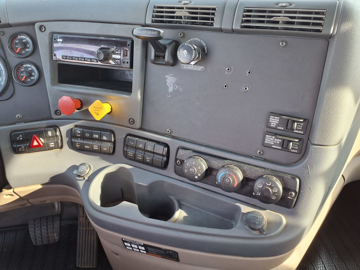 2019 Freightliner/Mercedes CASCADIA 125 864931