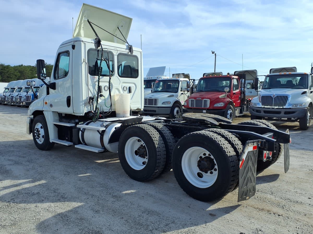 2019 Freightliner/Mercedes CASCADIA 125 864931