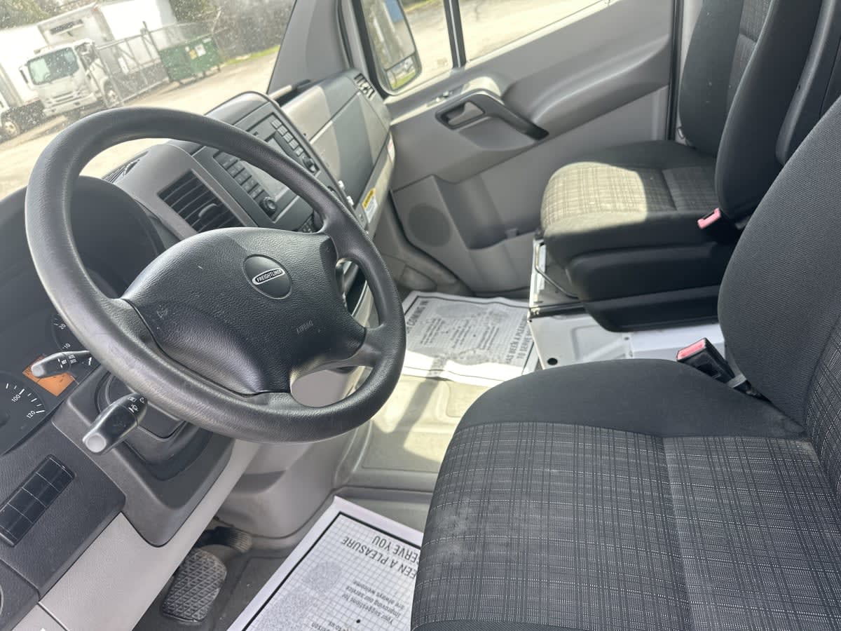 2018 Mercedes-Benz F3CA144 864944