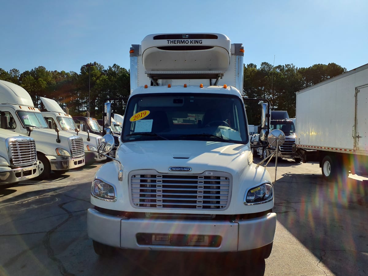 2019 Freightliner/Mercedes M2 106 864955