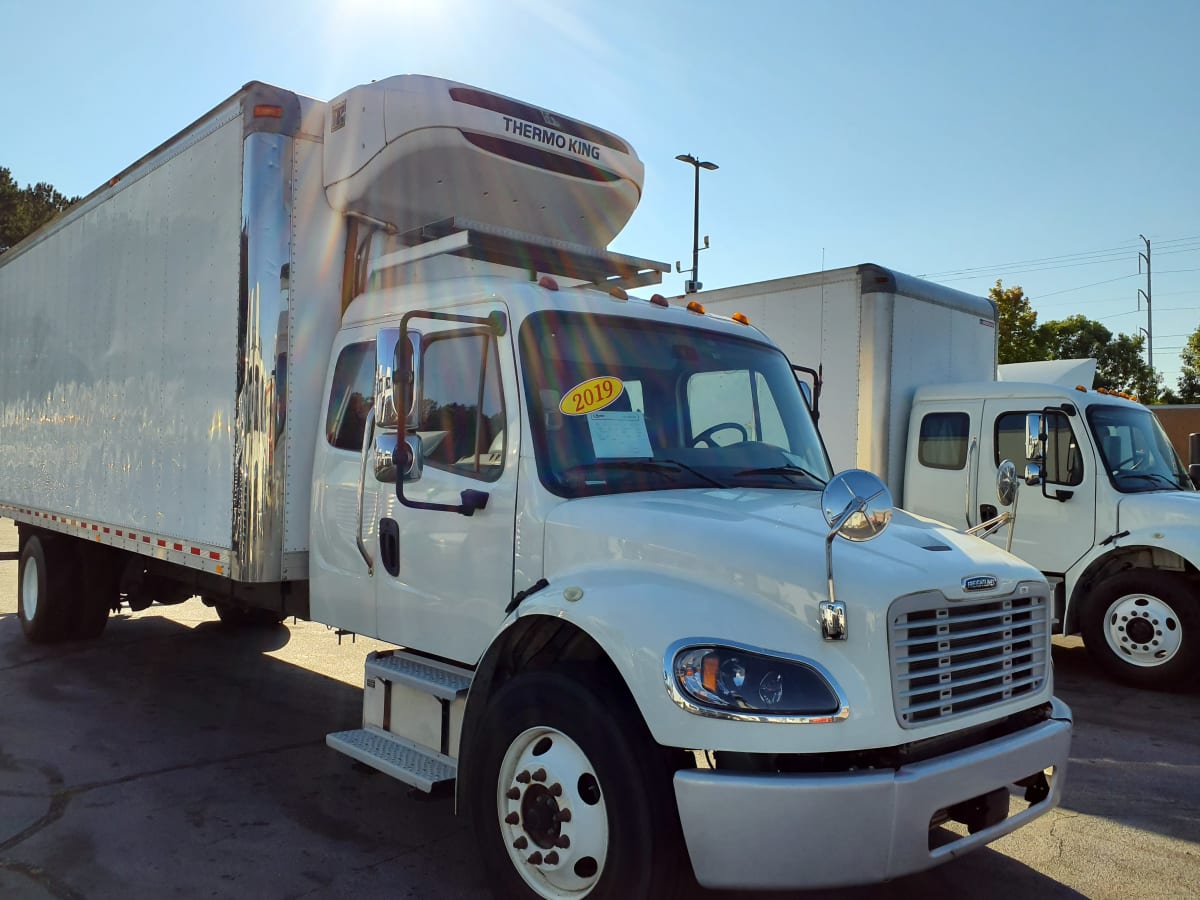 2019 Freightliner/Mercedes M2 106 864955