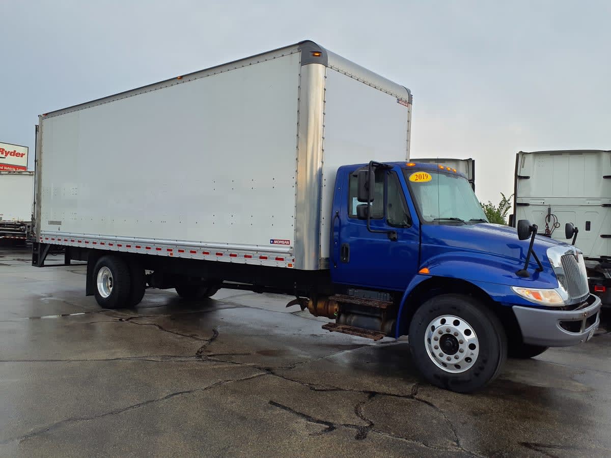 2019 Navistar International 4300 865013
