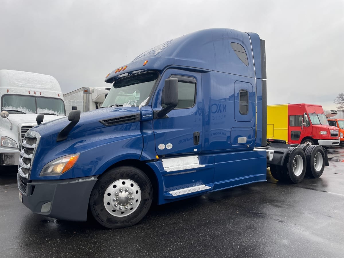 2019 Freightliner/Mercedes NEW CASCADIA PX12664 865055