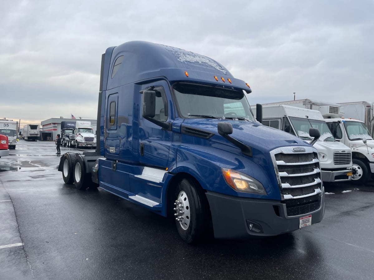 2019 Freightliner/Mercedes NEW CASCADIA PX12664 865055