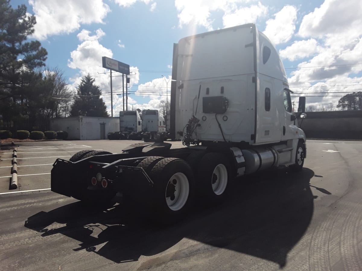 2019 Freightliner/Mercedes CASCADIA 125 865074