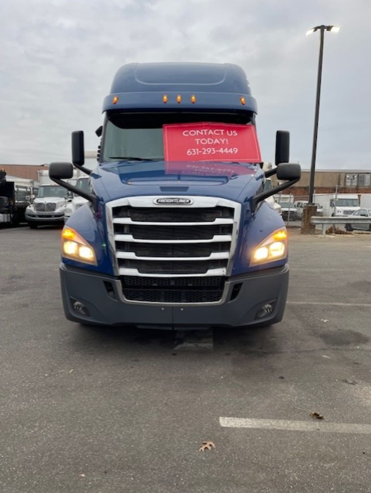 2019 Freightliner - image 2