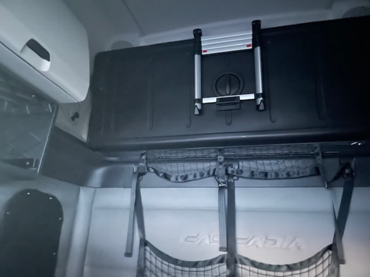 2020 Freightliner - image 13