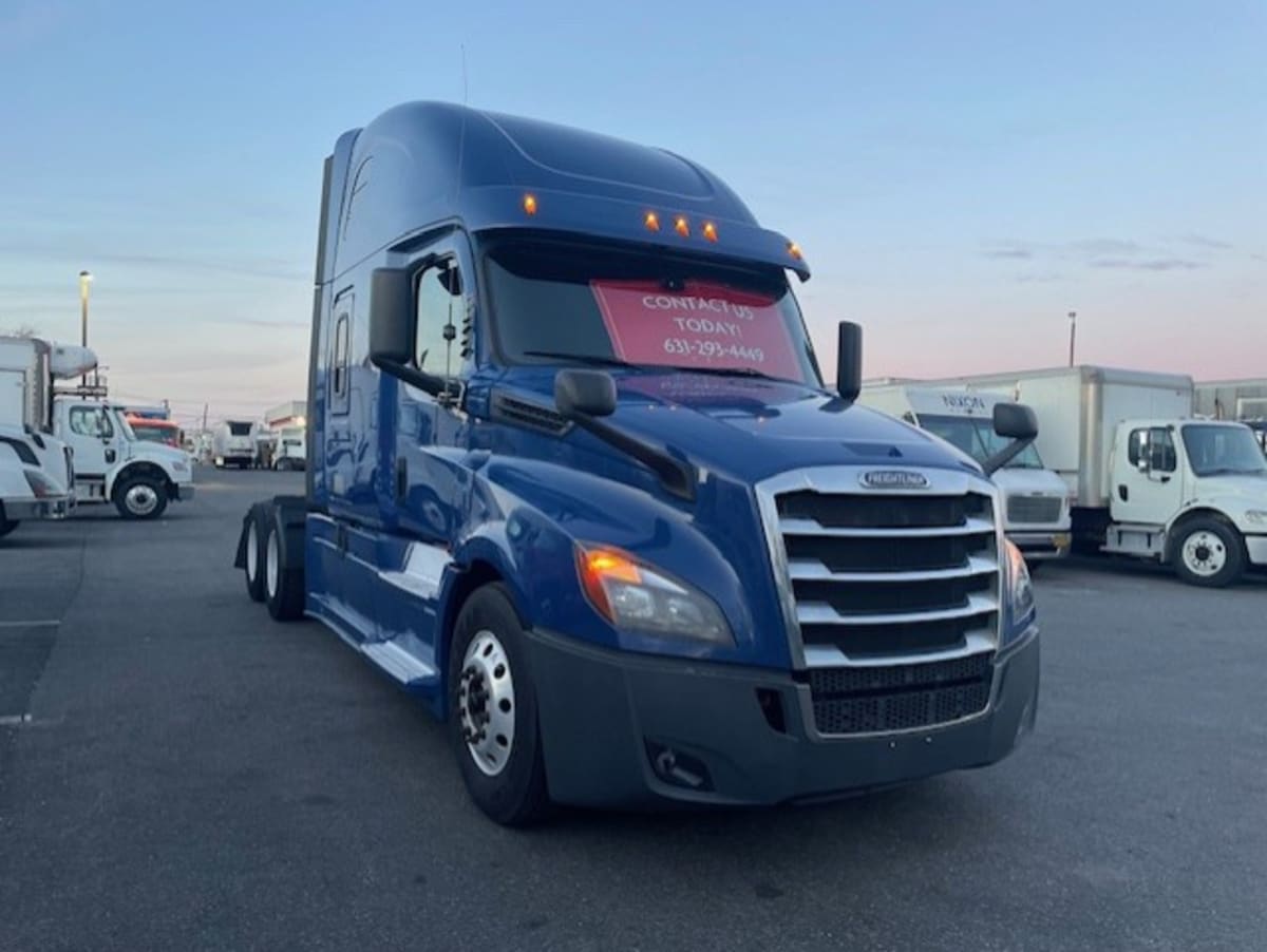 2020 Freightliner - image 3