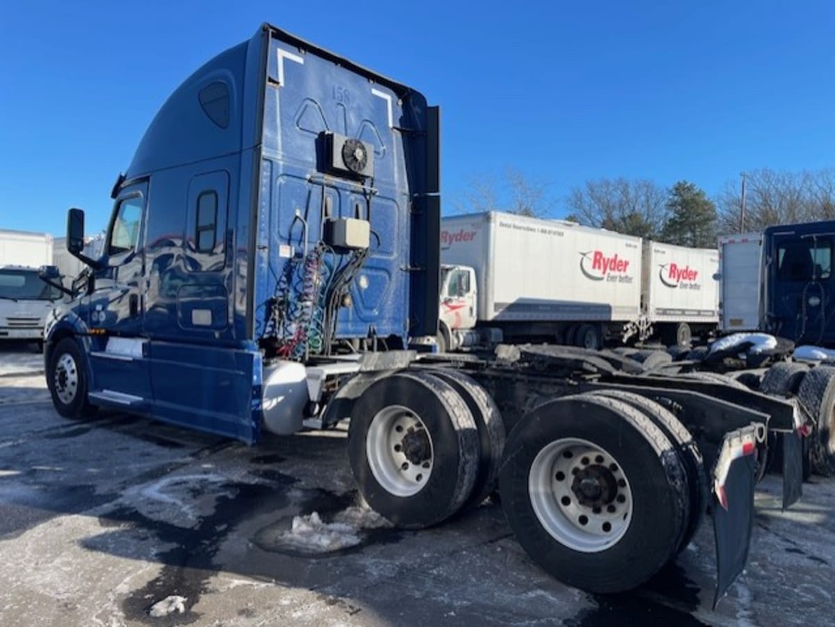 2020 Freightliner - image 6