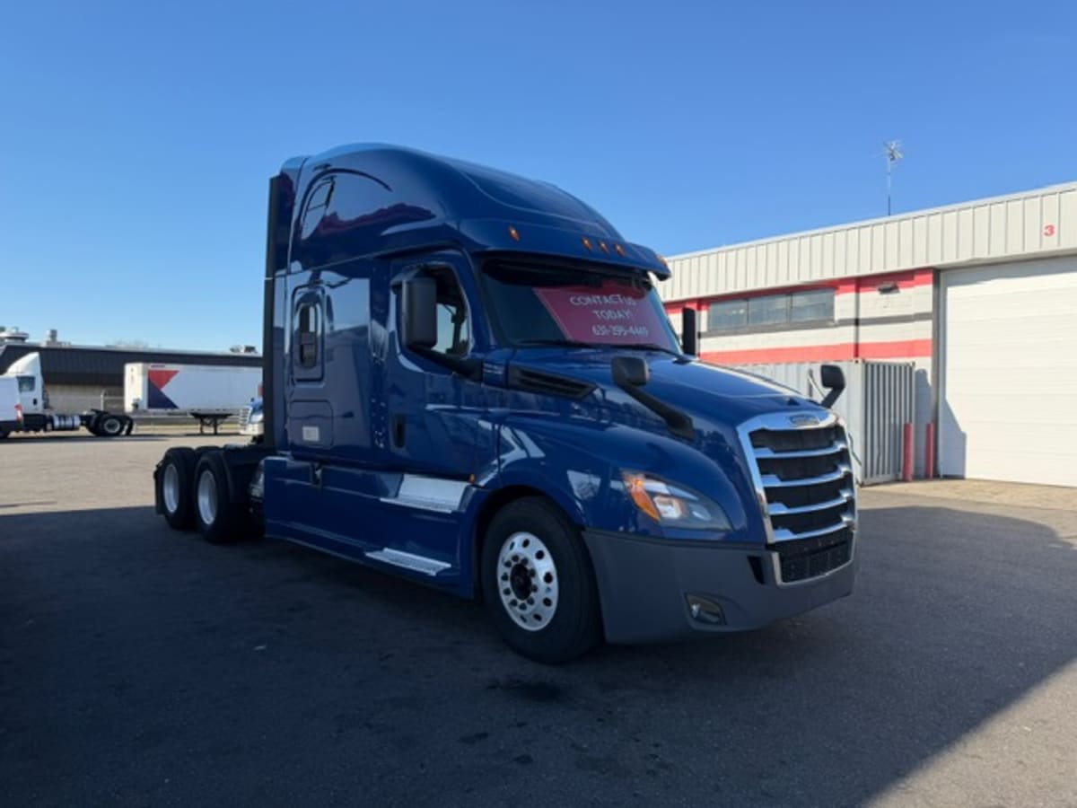 2020 Freightliner - image 3