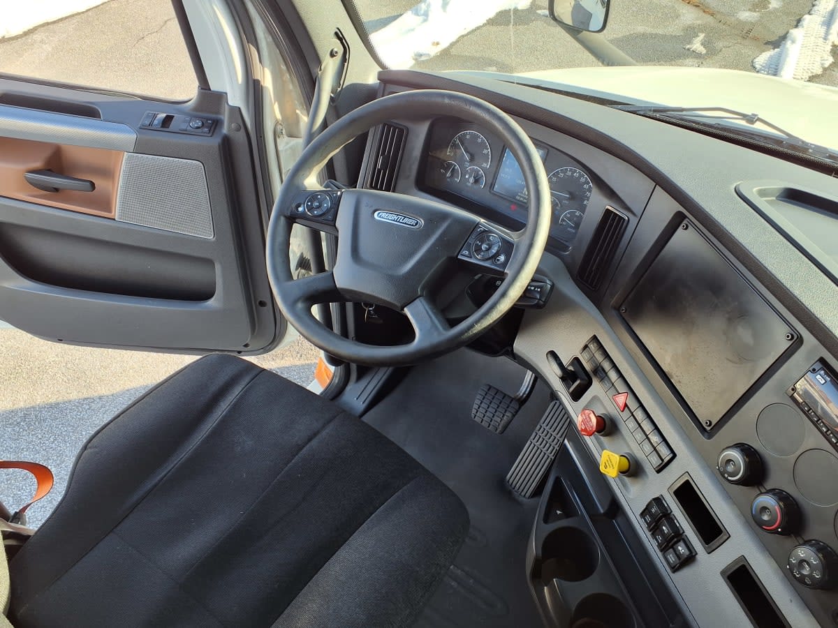 2019 Freightliner/Mercedes NEW CASCADIA PX12664 865130