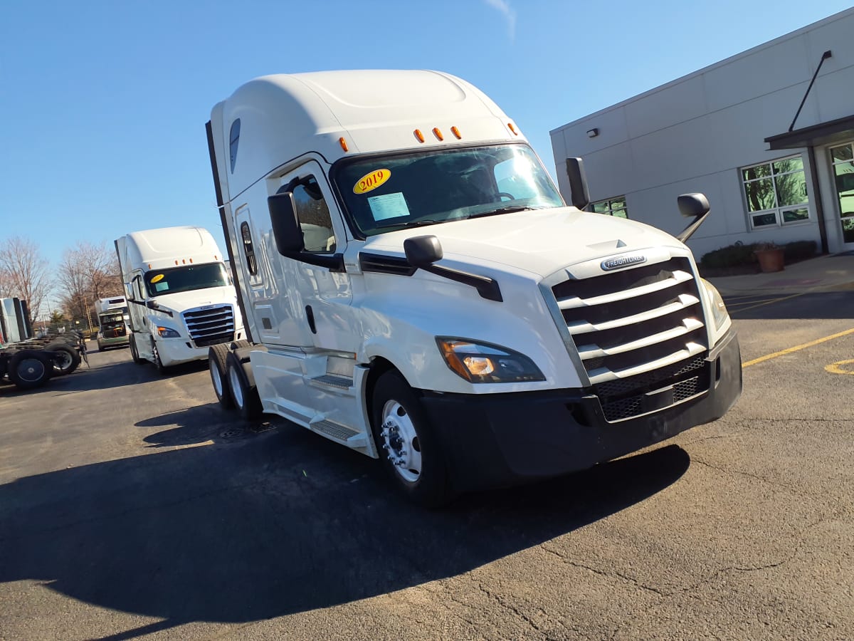 2019 Freightliner/Mercedes NEW CASCADIA PX12664 865133