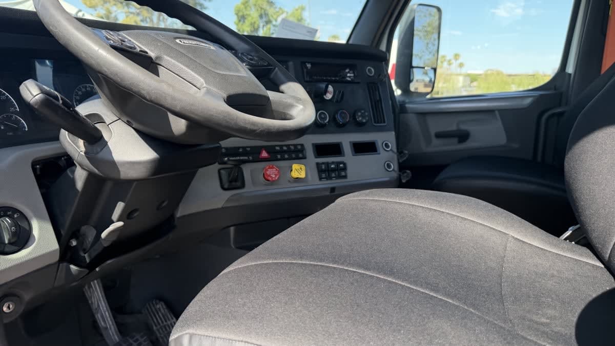 2019 Freightliner/Mercedes NEW CASCADIA PX12664 865169