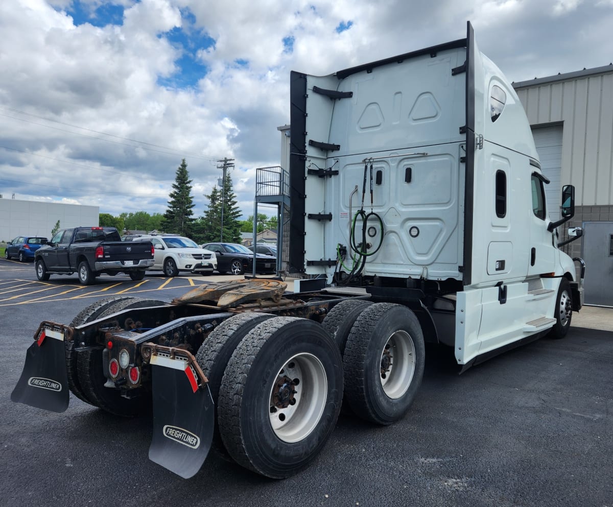 2019 Freightliner/Mercedes NEW CASCADIA PX12664 865196