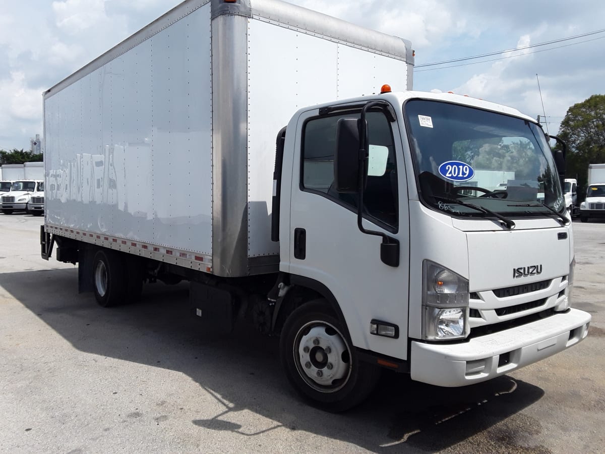 2019 Isuzu NRR 865205