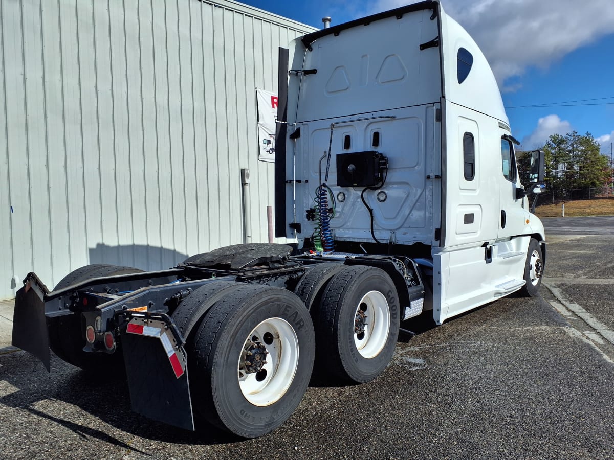 2019 Freightliner/Mercedes CASCADIA 125 865228