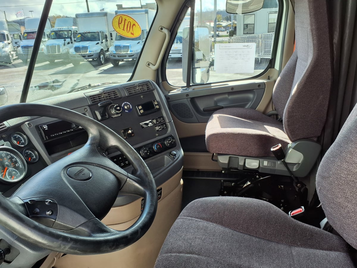 2019 Freightliner/Mercedes CASCADIA 125 865228