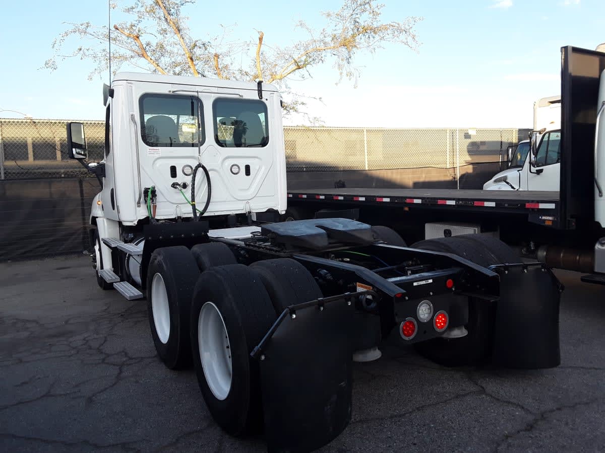 2019 Freightliner - image 6