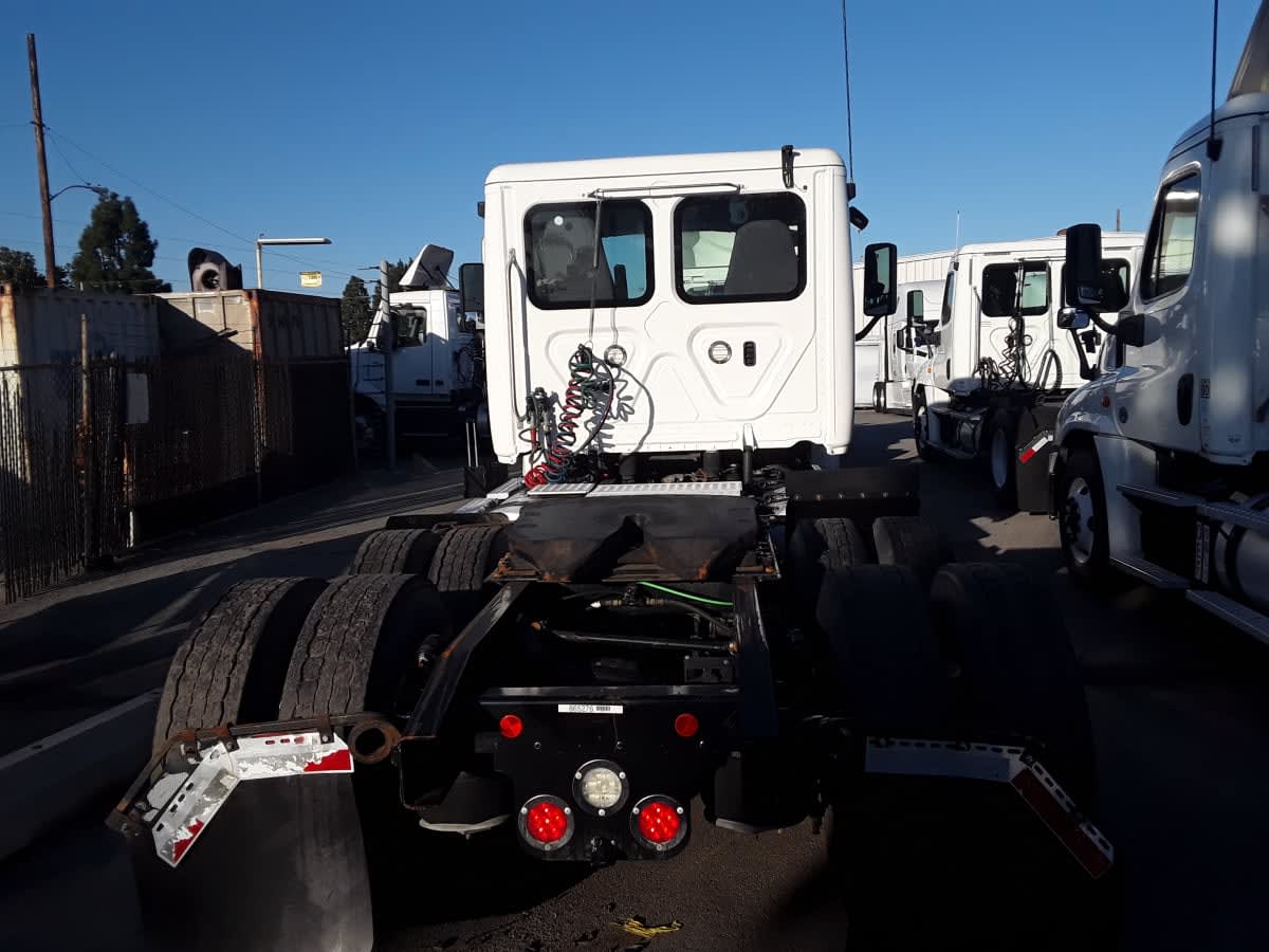 2019 Freightliner - image 5