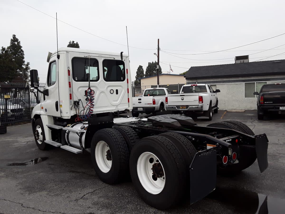 2019 Freightliner - image 6