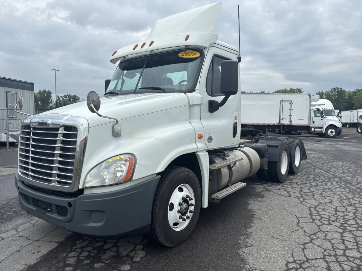 2019 FREIGHTLINER/MERCEDES CASCADIA 125 865301