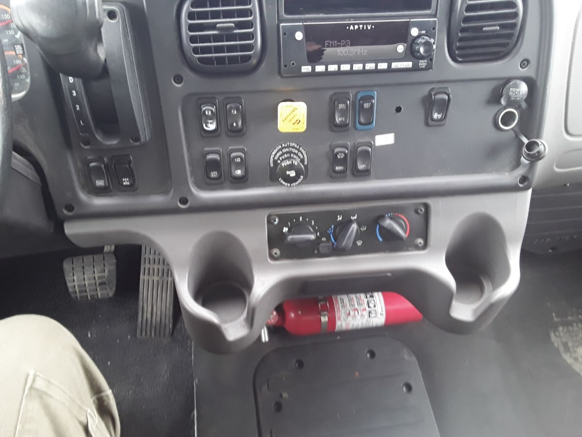 2019 Freightliner M2 106 865314