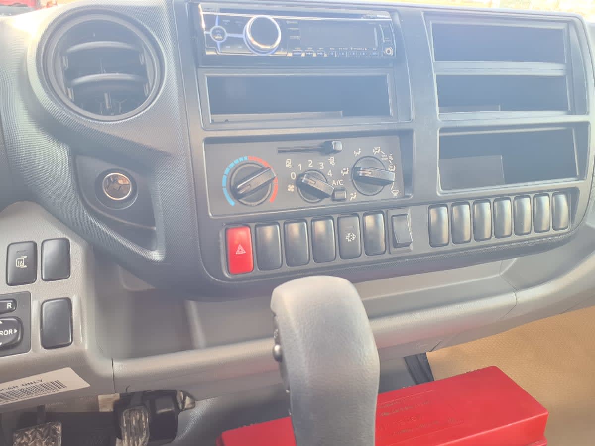 2019 Hino HINO 195 865362